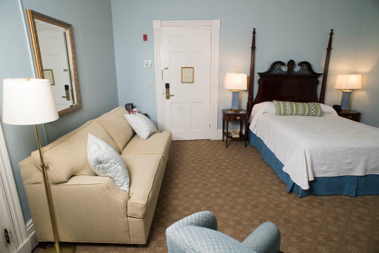 Middlebury Inn Dış mekan fotoğraf