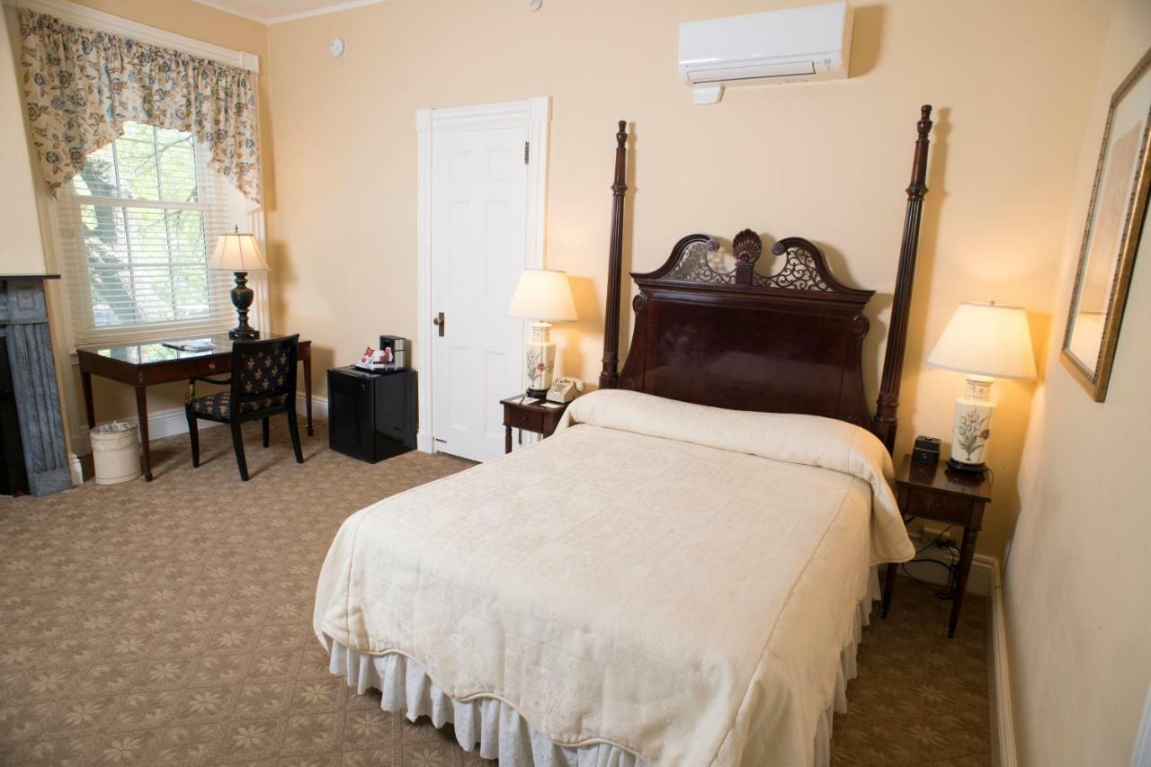 Middlebury Inn Dış mekan fotoğraf