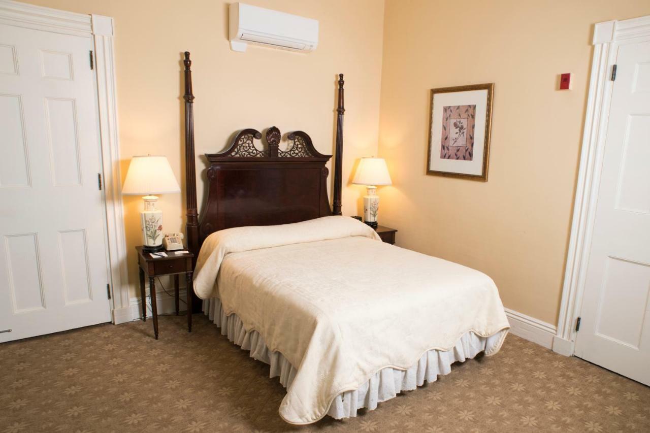 Middlebury Inn Dış mekan fotoğraf