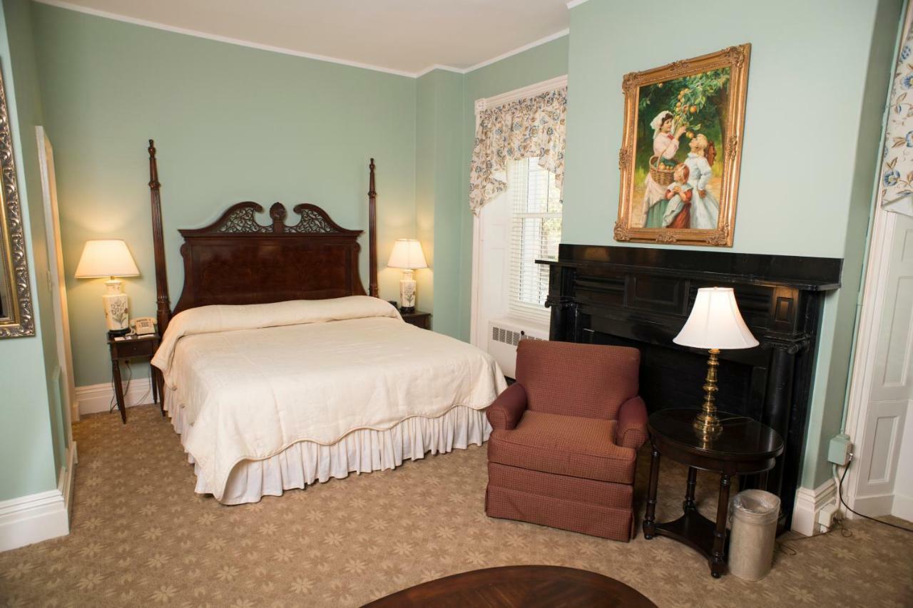 Middlebury Inn Dış mekan fotoğraf